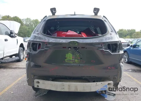 2018 Toyota Highlander Le Plus из США, поврежденный, VIN 5TDBZRFH0JS842495